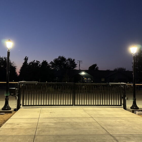 30 / 50 / 60 Watt Adjustable LED Decorative Post Top Light: installation view