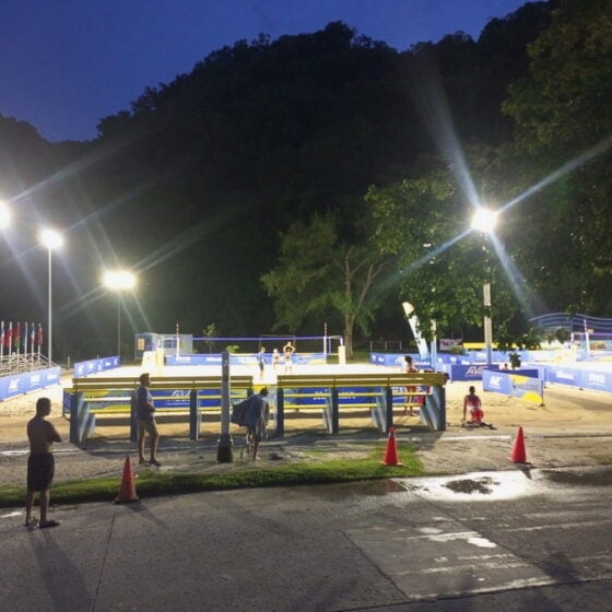 200 Watt LED Area Flood Light: volleyball court lighting