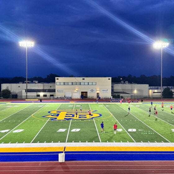 600 Watt LED Flood Light: football field lighting