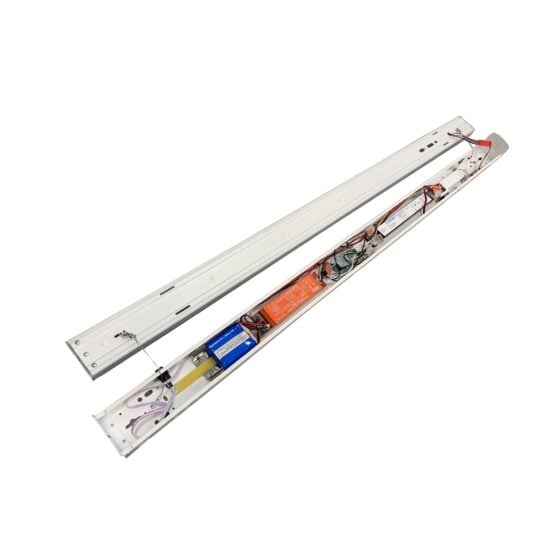48 / 68 / 90 Watt Adjustable 8 Foot LED Shop Strip Light: internal view with components