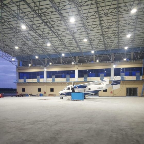 Aircraft Hangar Using 150 / 240 Watt LED UFO High Bay