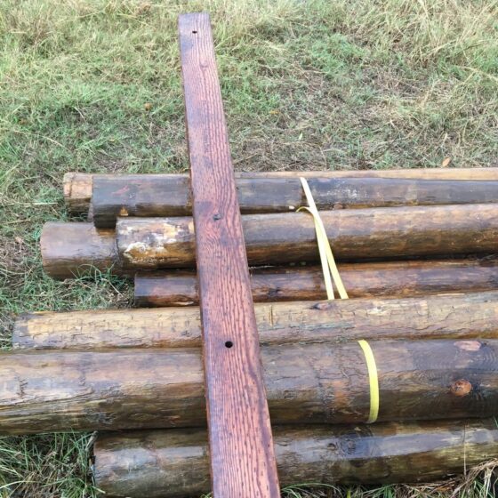 70 Foot Wood Pole: close-up of cross arm attachment