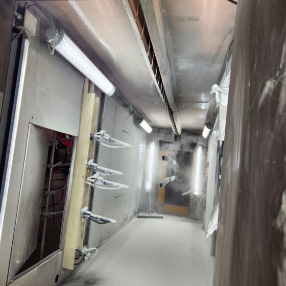 60 Watt Low Profile Explosion Proof Linear LED Light: installation view in hazardous location