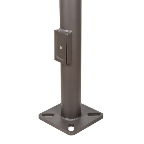 30 Foot Round Steel Light Pole: full view