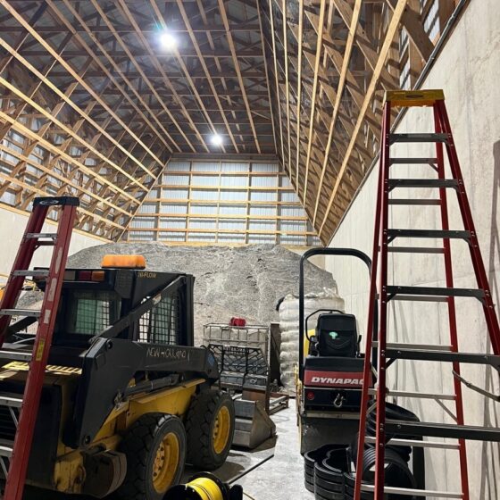 100 / 120 / 150 / 200 Watt Adjustable LED UFO High Bay: salt storage installation