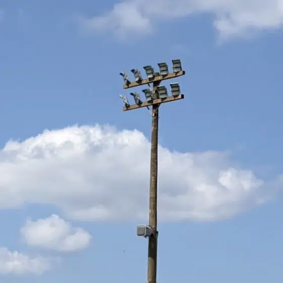 10 Foot Cross Arms With 5 Imf 600 Per Arm