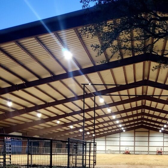 100 / 120 / 150 / 200 Watt Adjustable UFO LED High Bay: open riding arena lighting