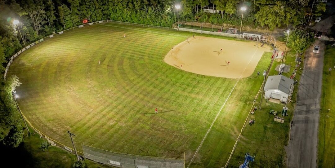 Baseball Field Emerald Playground Association Mllg Ag Led Imf 400 5 60 Tr 44 48fc (infield) 15 20fc (outfield)