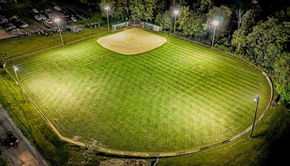 Baseball Field Emerald Playground Association Mllg Ag Led Imf 400 5 60 Tr 44 48fc (infield) 15 20fc (outfield)